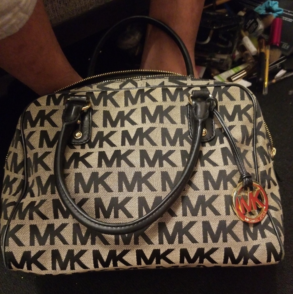 Michael Kors purse